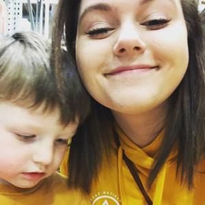 Meet your Posher, Jenna